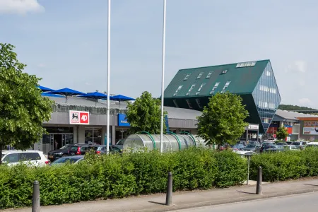 Delhaize-Supermarché Junglinster